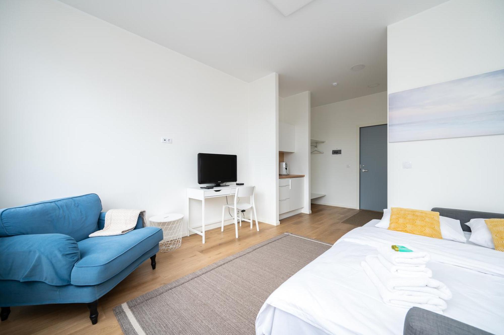 Hilltop Apartments - Studio Rooms In City Centre 塔林 外观 照片